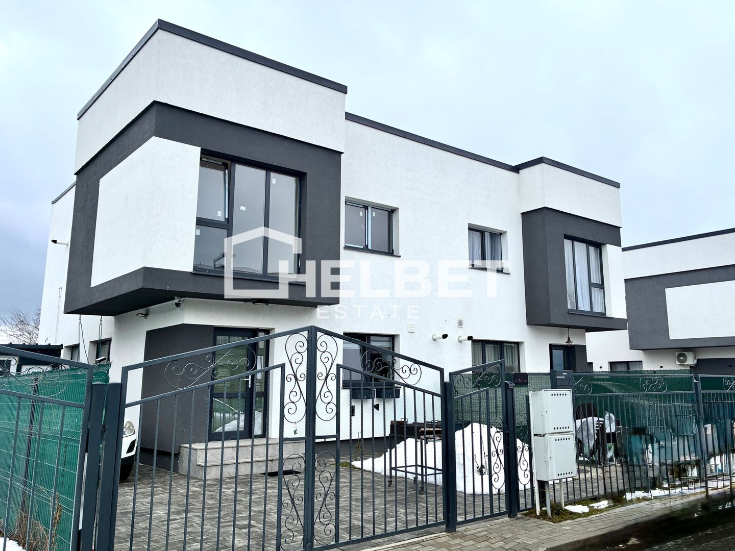 COMISION 0% / 3 camere / Curte / Sânpetru / 77 mp - Poză 1