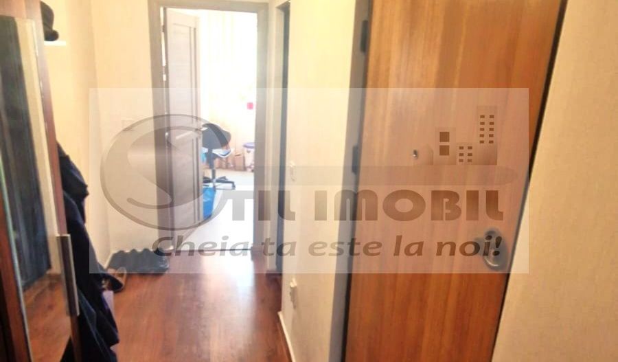 Ap 3 camere, decomandat - Podul de Piatra - 107.000 Euro - Poză 3