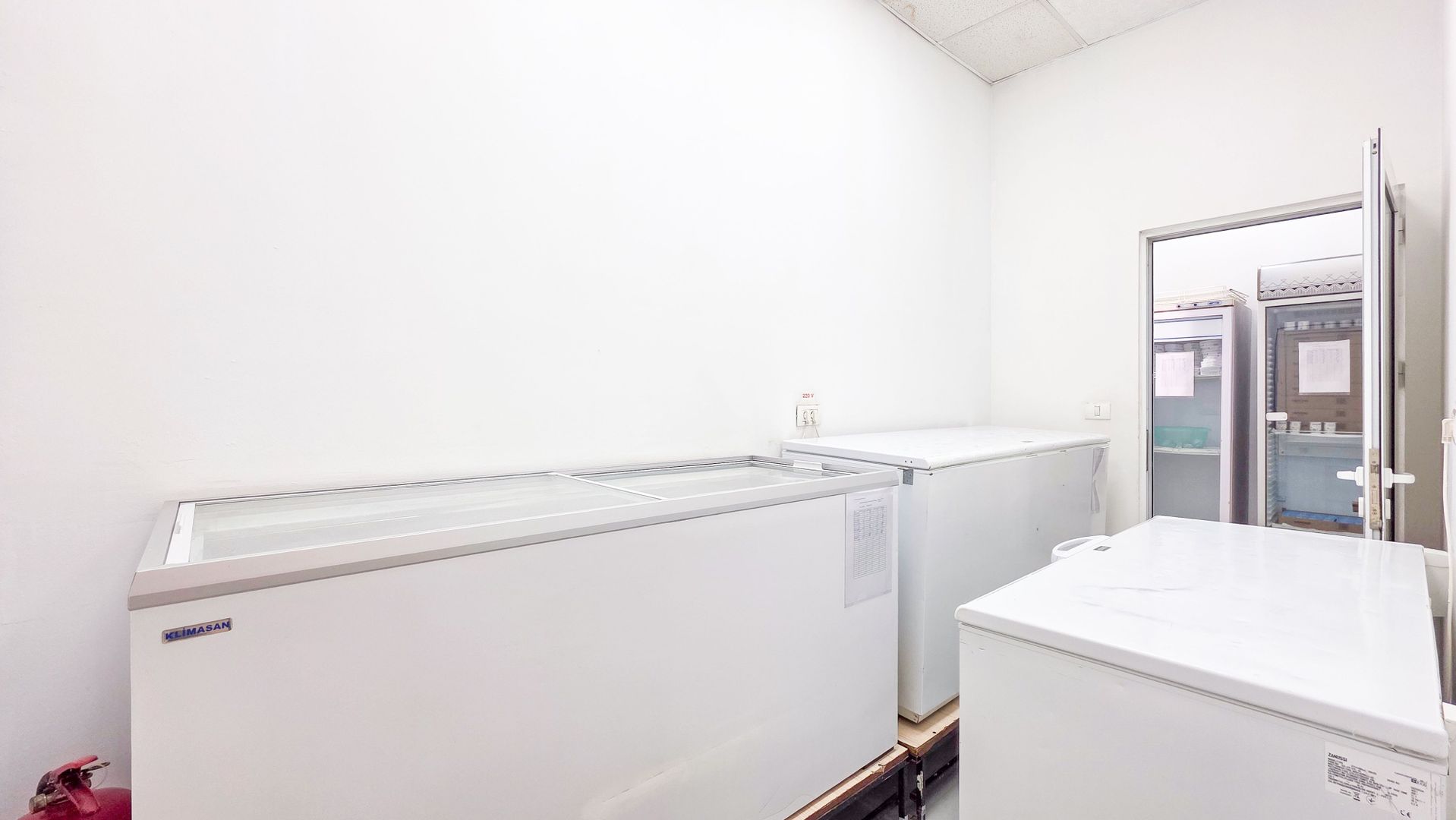 Spațiu industrial–afacere catering la cheie, teren&hală 750 mp S+P+1E - Poză 12