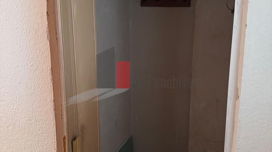 Vânzare apartament 3 camere Piața Progresu - Poză 9