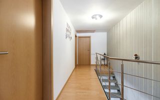 Eremia - Apartament 3 camere + studio | Scara interioara! - Poză 13