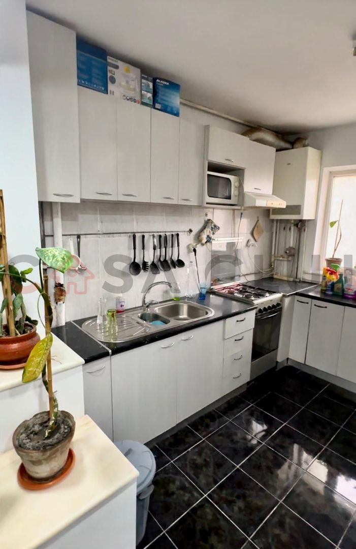 Apartament 3 Camere, Locuri Parcare! Oază Urbană la Doi Pași de Tot Ce Contează - Poză 2