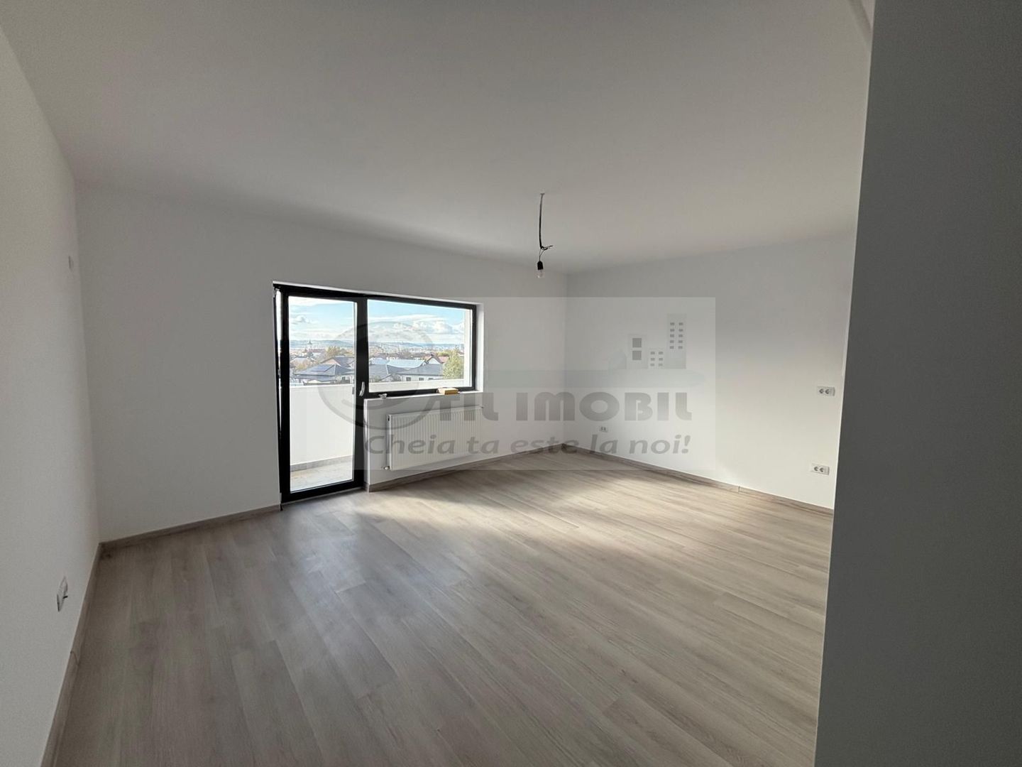 Ap. 3 camere, open-space, Dancu, intabulat, 0% comision - Poză 1