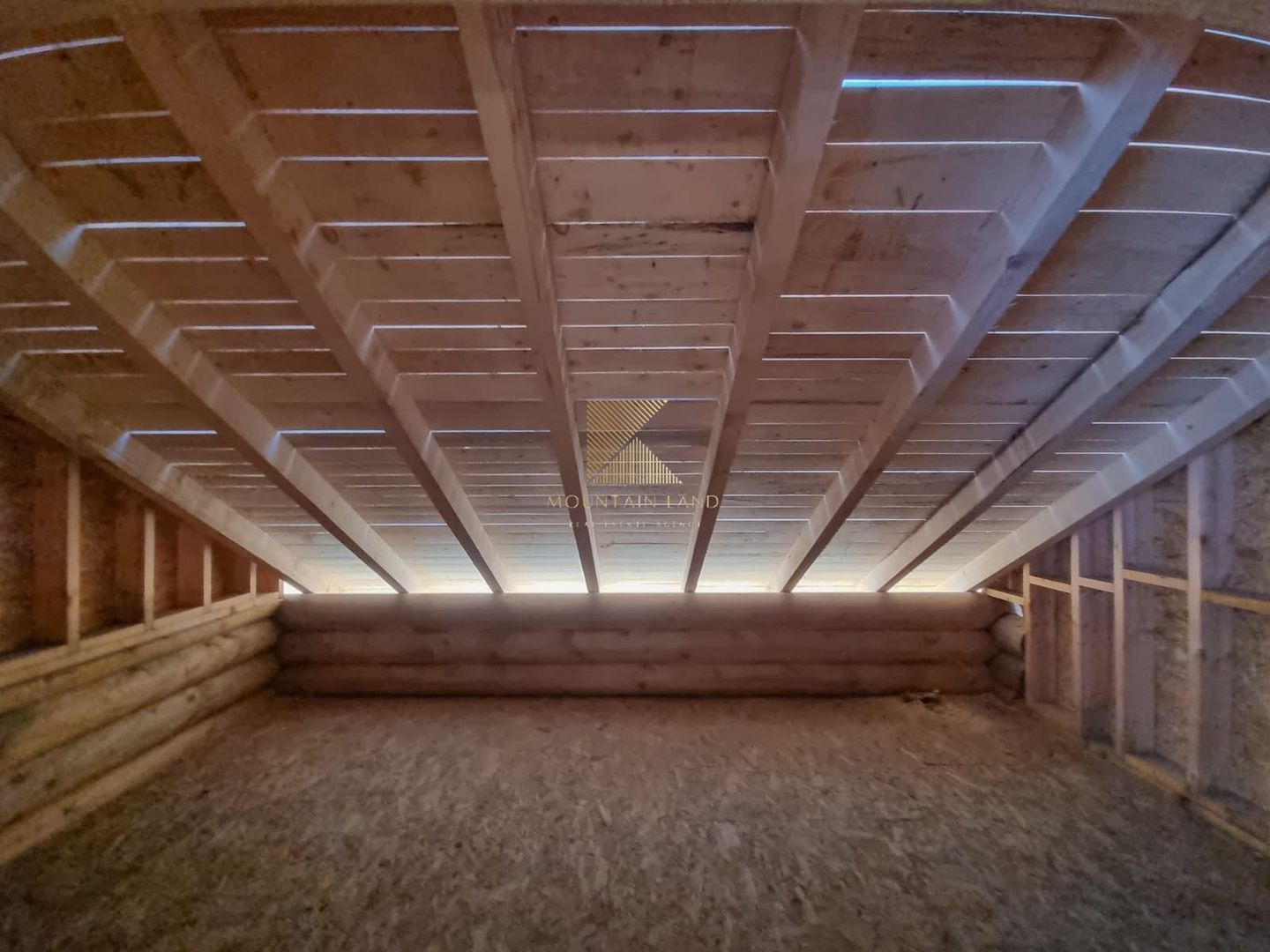 Cabana din bușteni la rosu pe teren 722 mp, Bod COMISION 0 - Poză 14