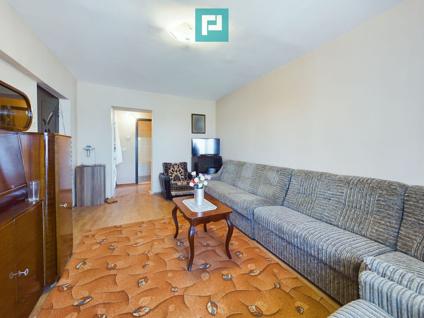 Apartament cu două camere în Micalaca - Poză 1