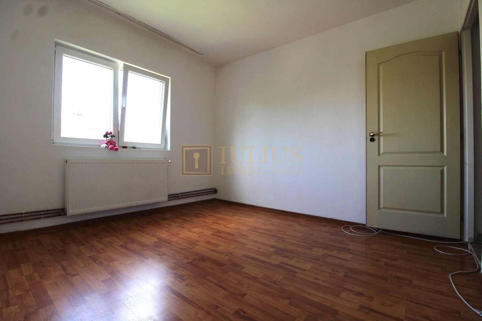 2 camere, centrala proprie- Girocului - Poză 3