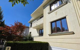 Vilă eleganta, in cartierul Domenii, lângă Arcul de Triumf si Manastirea Casin - Poză 1