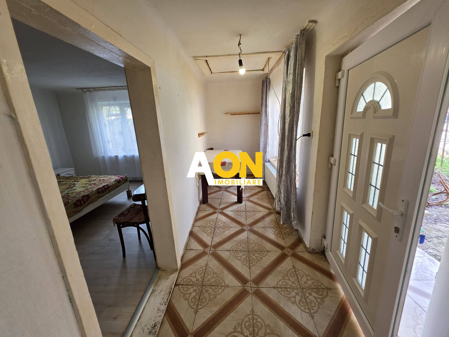 Casa cu 2 camere, 300 mp teren, pretabila pt. muncitori, Cetate - Poză 6