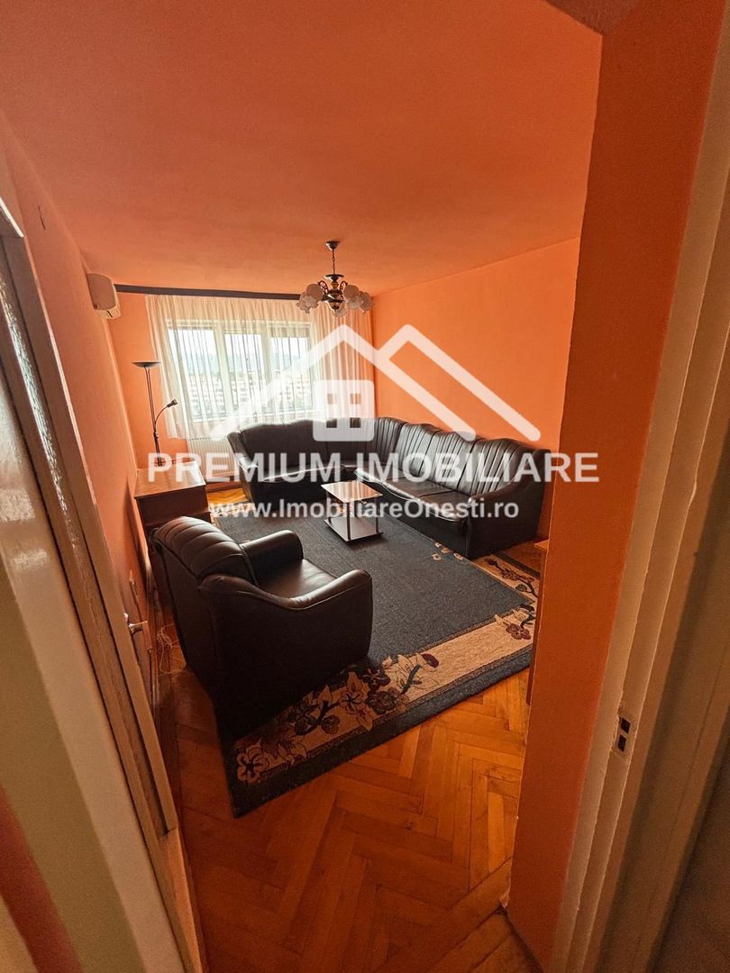 Apartament 3 camere de vanzare - Poză 3