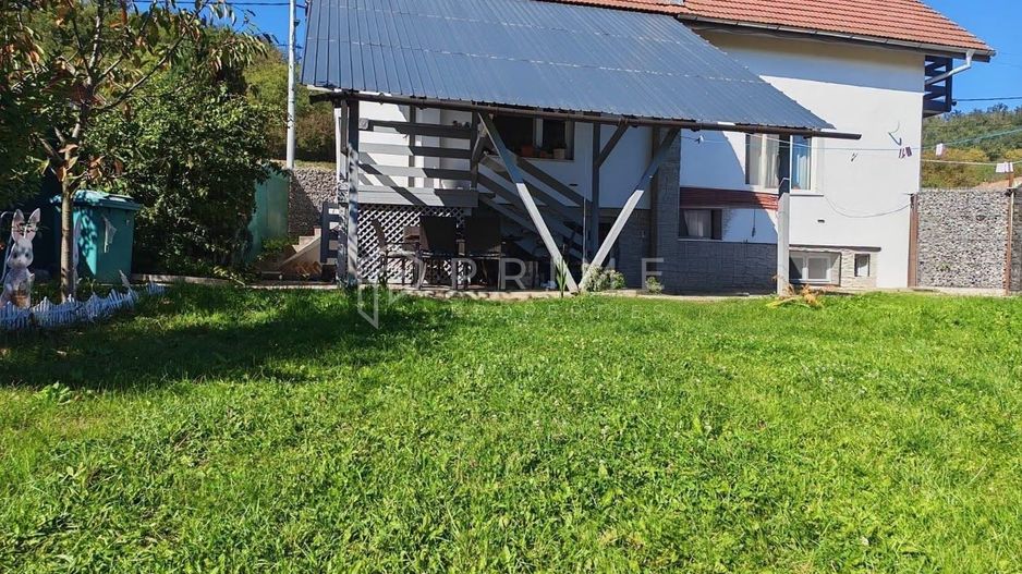 Casă individuală spațioasă D+P+E, 192 mp – Teren 300 mp | Budiu Mic - Poză 8