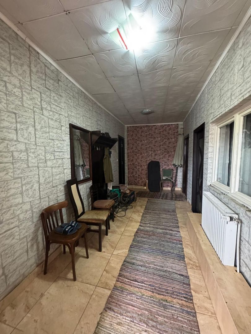 Casă cu garaj – str. Mărășești - Poză 7