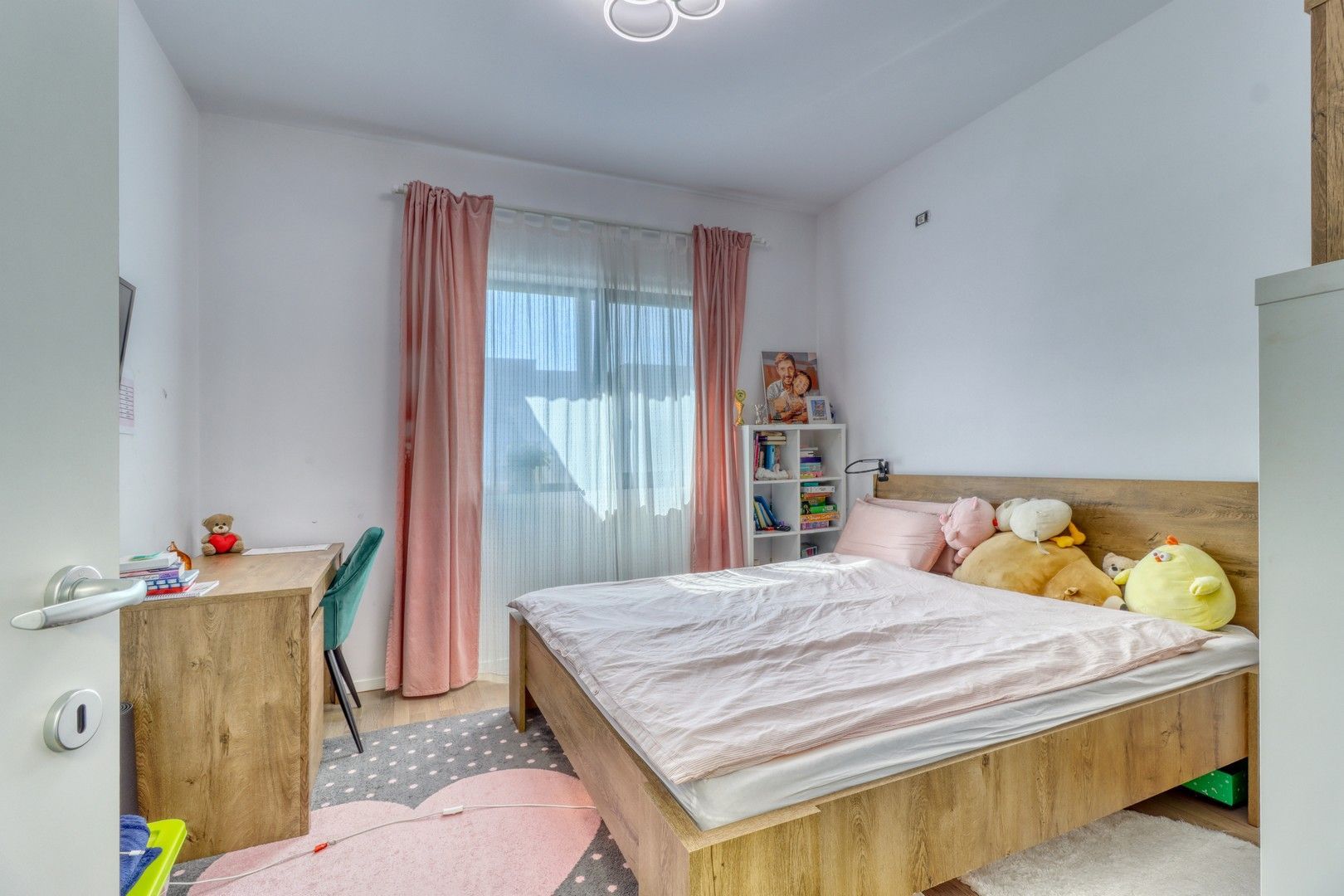 CORBEANCA- PARADISUL VERDE- VILĂ INDIVIDUALĂ LA CHEIE - Poză 13