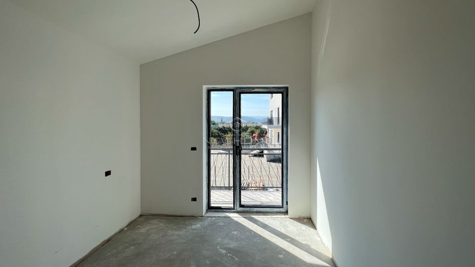 COMISION 0% Casă cu 4 camere de vanzare, Sub Coasta Apahida - Poză 12