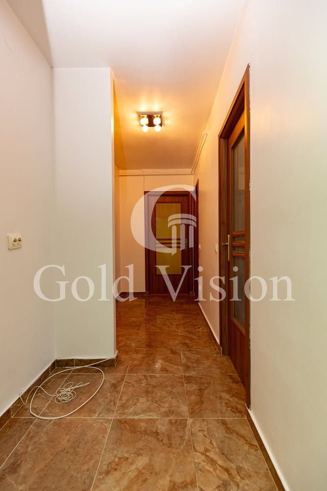 De vanzare apartament 2 camere, Reghin, central, disponibil imediat - Poză 3