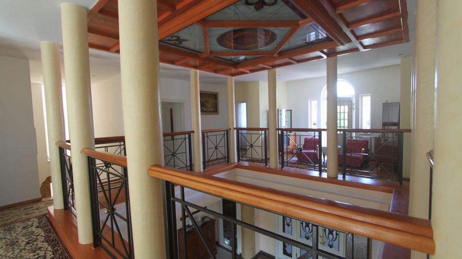 Casă / Vilă cu 8 camere de vânzare în zona Semicentral - Poză 25