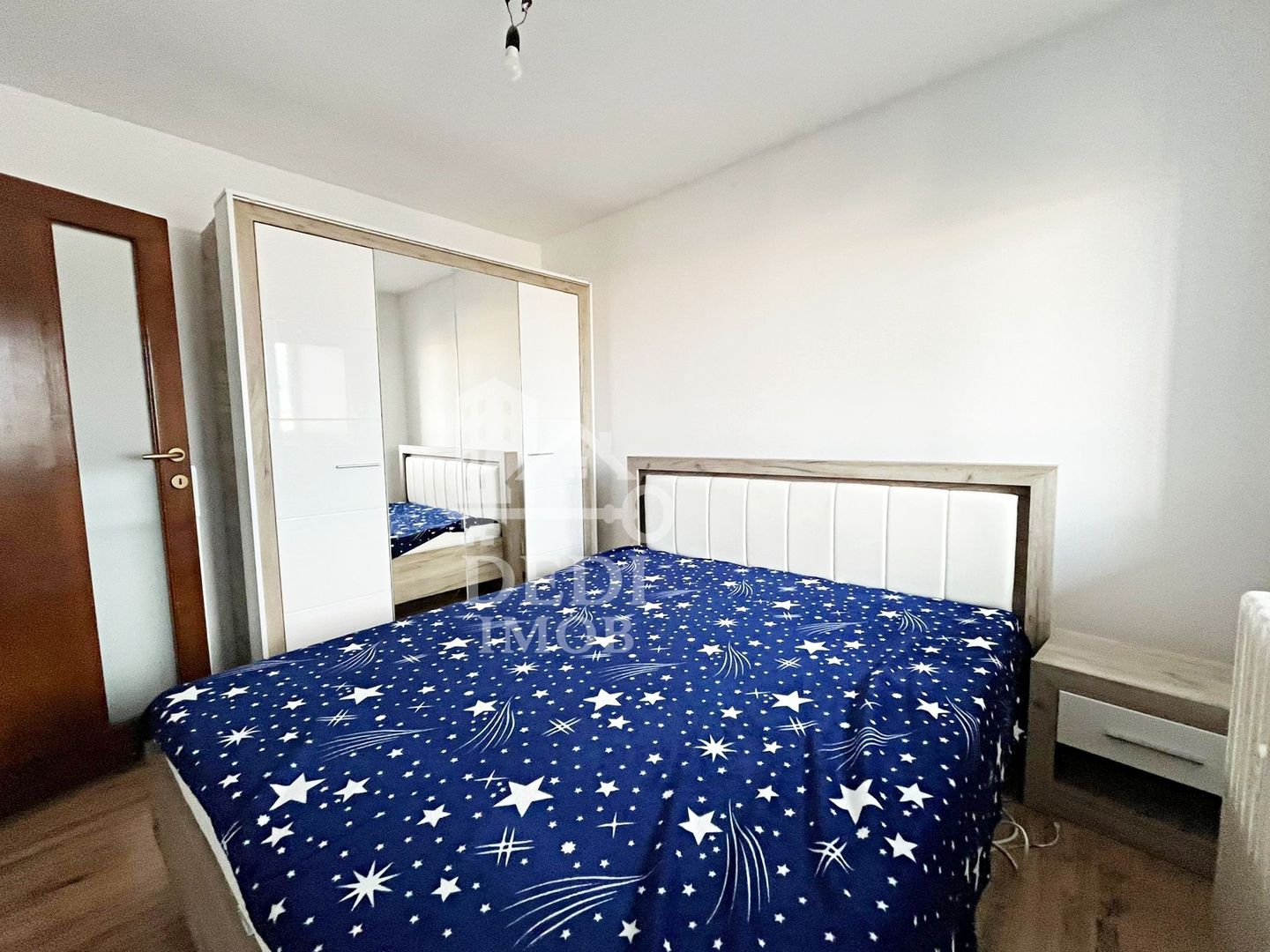 Apartament cu 3 camere de inchiriat Blv. Decebal, Oradea - Poză 4
