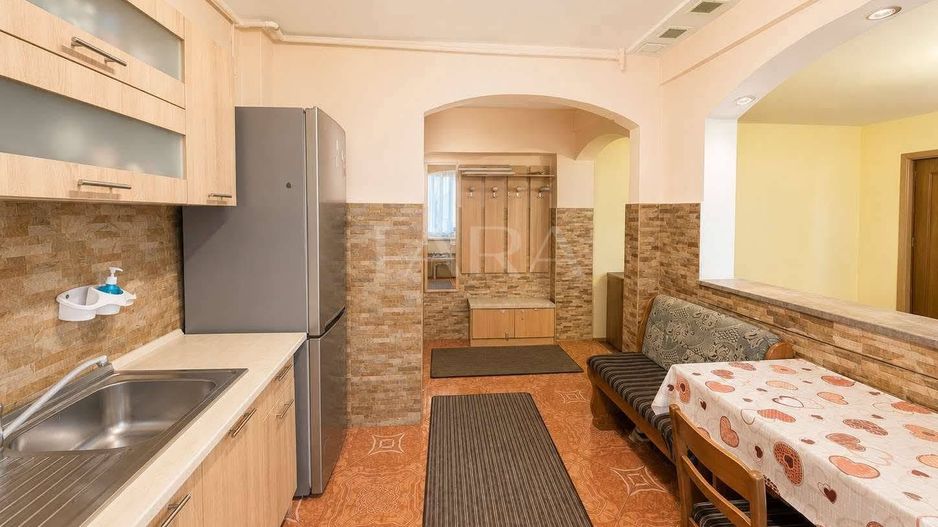 Apartament cu 3 camere, Gheorgheni – zona Hermes. - Poză 3