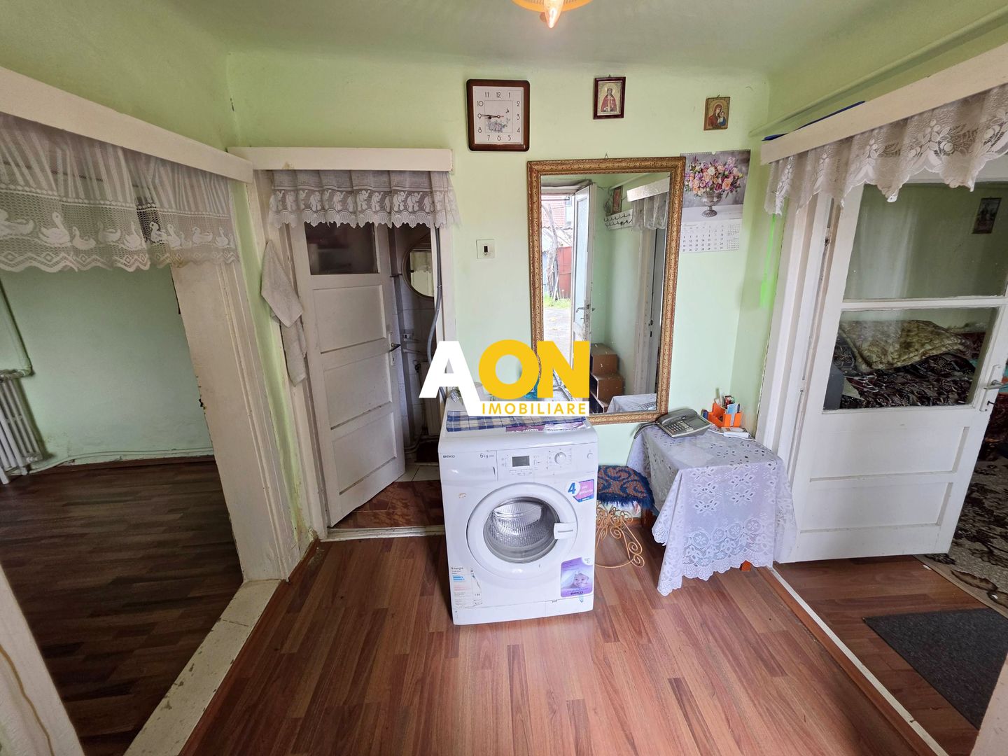 Casă veche cu 3 camere, 259 mp teren, la asfalt, zona Prefectura - Poză 2