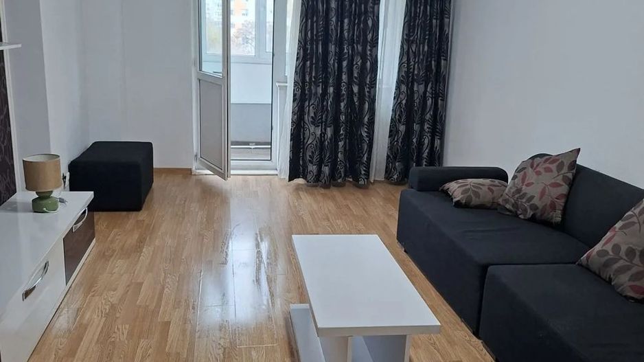 Apartament de închiriat 3 camere Sebastian - Poză 1