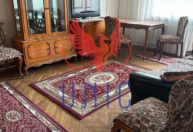 Apartament ultracentral decomandat, 4 camere - Poză 3