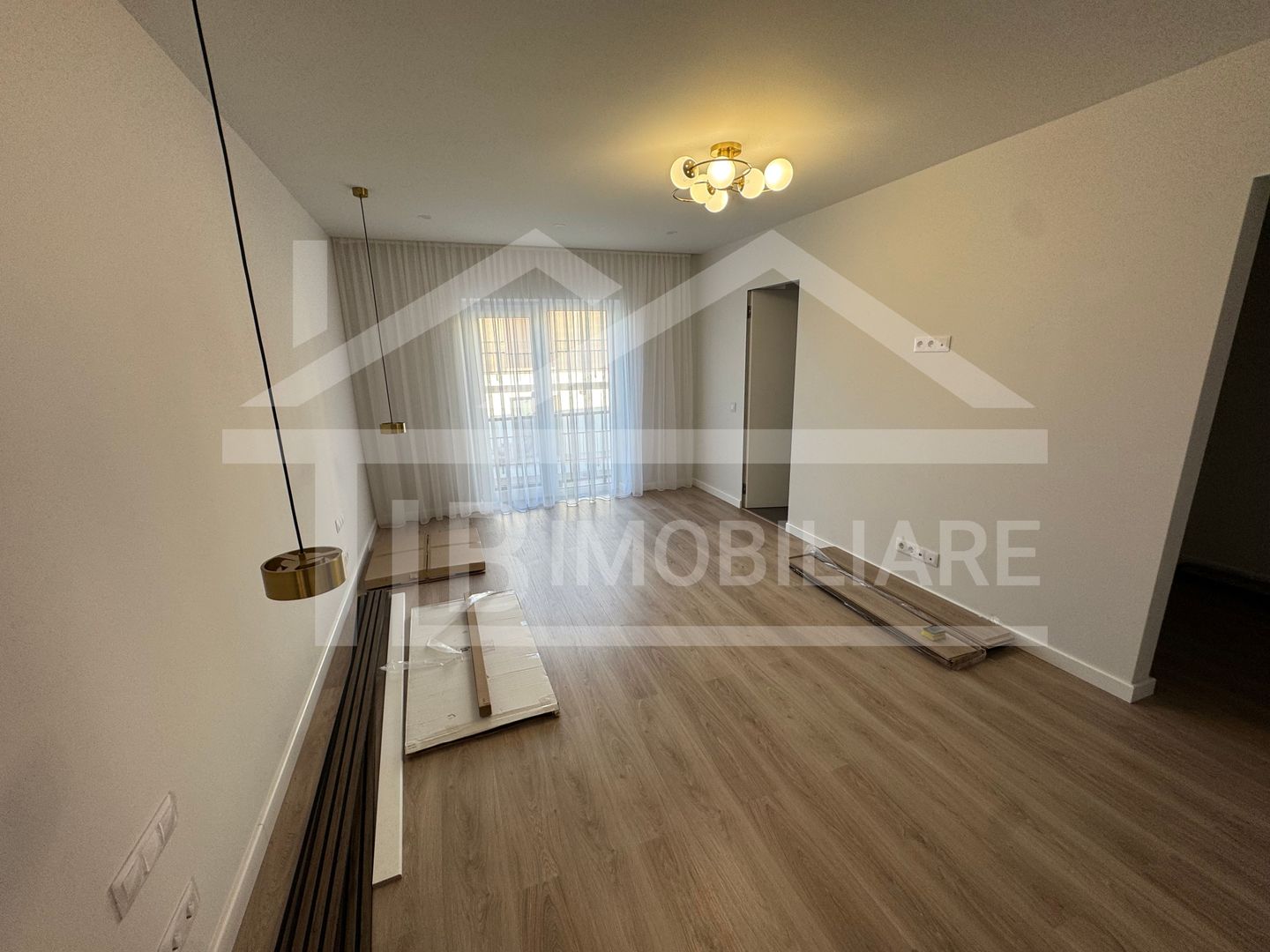 Apartament cu 3 camere, 111mp, 2 locuri de parcare, Zona Sevalia - Poză 5