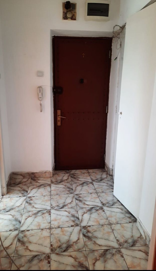 De vanzare apartament 2 camere- zona Lujerului - Poză 10