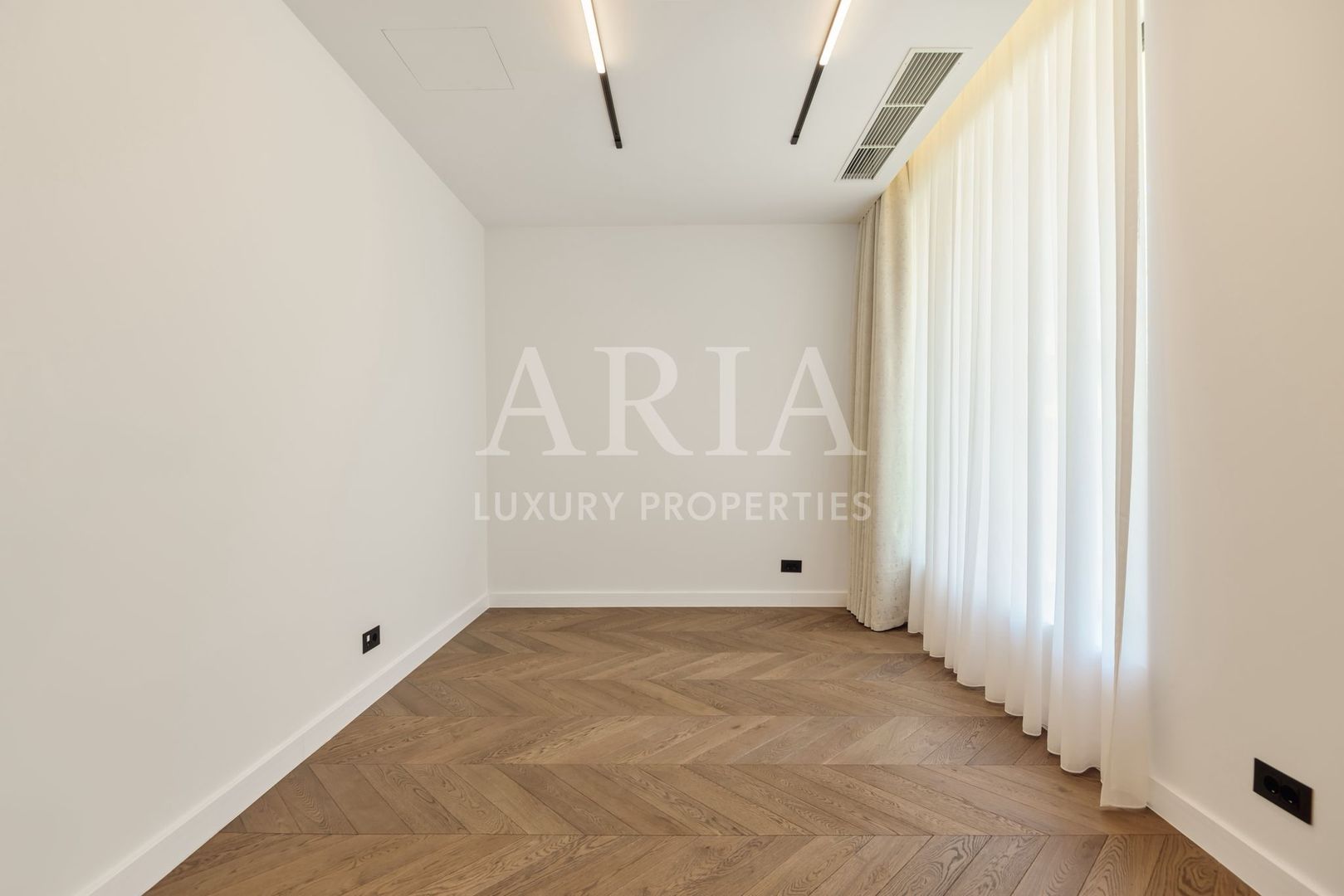 Vilă contemporană premium | Design arhitectural de excepție | Piscină privată | - Poză 17