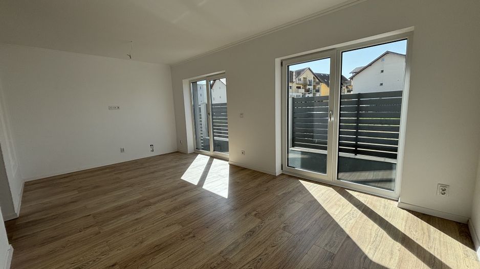 Casa cocheta 4 camere in Selimbar Triajului - Poză 45