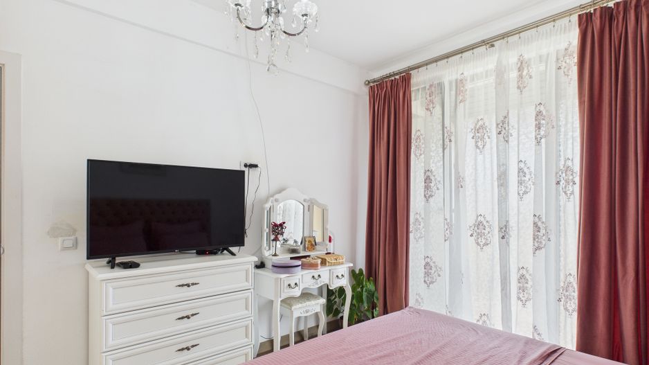 Casa familiala 5 camere, 4 bai, complex nou, Otopeni - Poză 12
