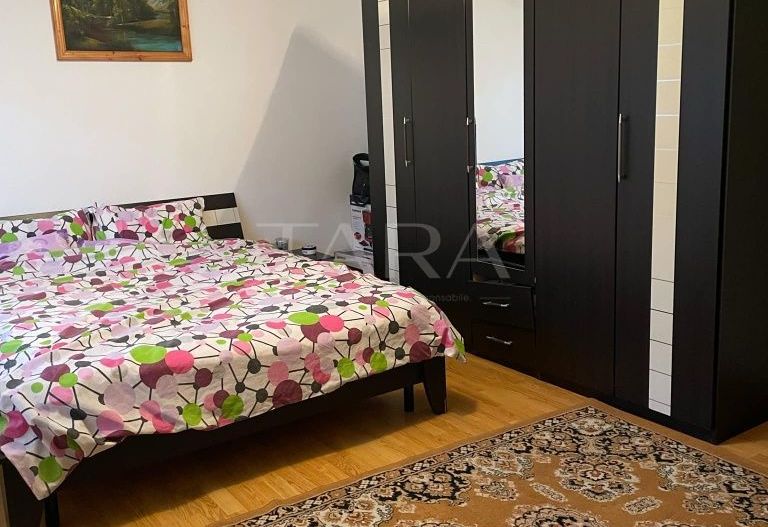 Apartament spațios cu 3 camere,  central Apahida. - Poză 5
