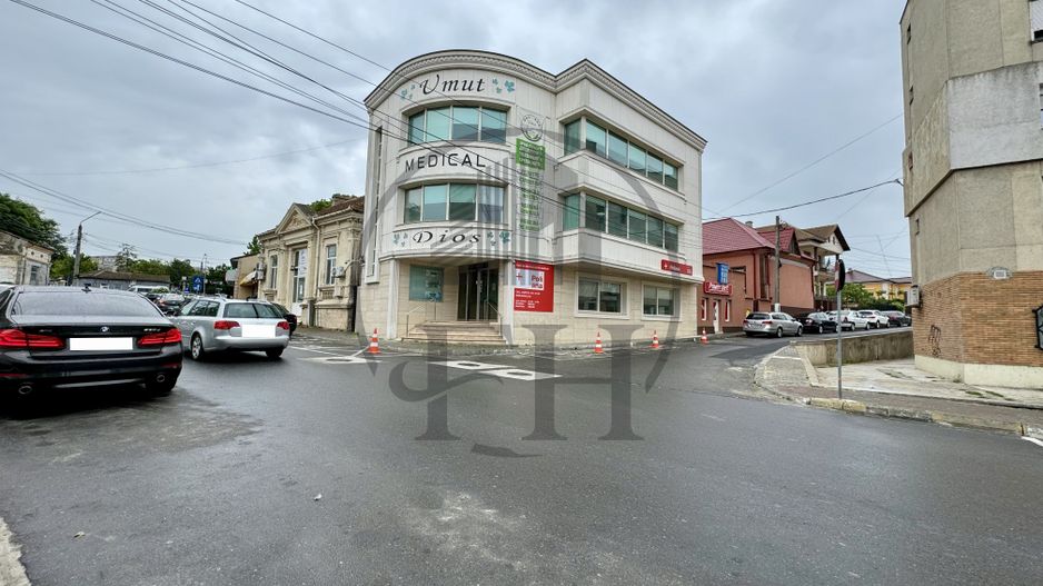 Spațiu comercial/Clinică Medicală de vânzare Medgidia, Constanța - Poză 2