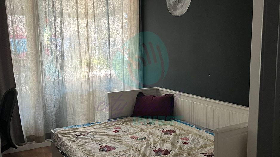 Proprietate UNICĂ– Apartament cu 4 Camere si Curte Proprie 210 mp - Poză 10