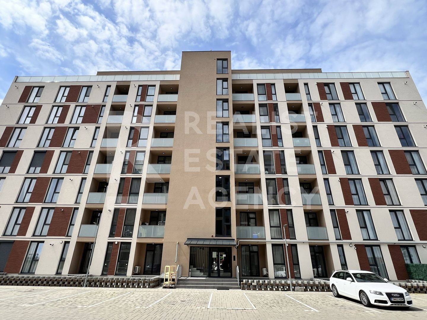 Apartament cu 2 camere în Complexul Campeador City, Timișoara - Poză 1