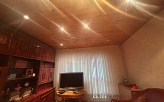 Apartament 3 camere zona de jos - Poză 3