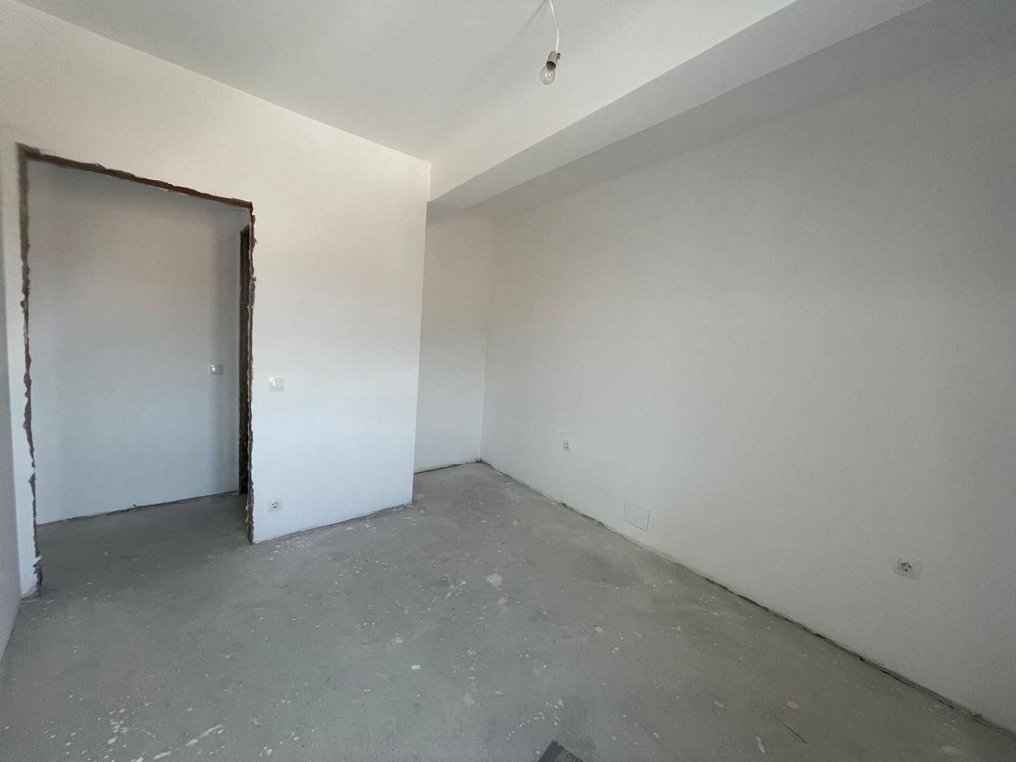 Oază urbană lângă Parcul Brătianu–apartament modern cu terasă spațiosa - Poză 7