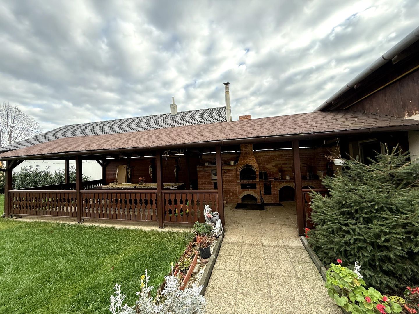 Proprietate impresionanta de vanzare cu mult teren in Santandrei - Poză 4