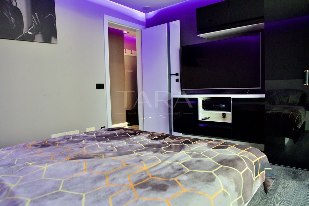 Penthouse Luxos. Terasă Panoramică. Priveliste Spectaculoasa. - Poză 7