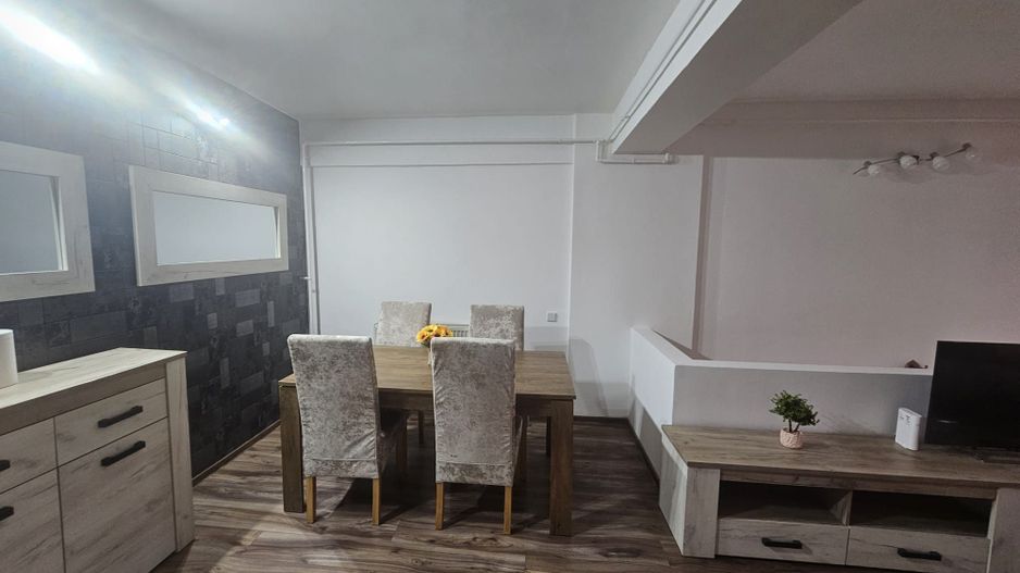 Apartament 2 camere, bloc 2010, garaj, Centru - Nord - Poză 18