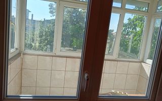 Apartament 3 camere semidecomandat- Bld.N.Titulescu - Poză 6