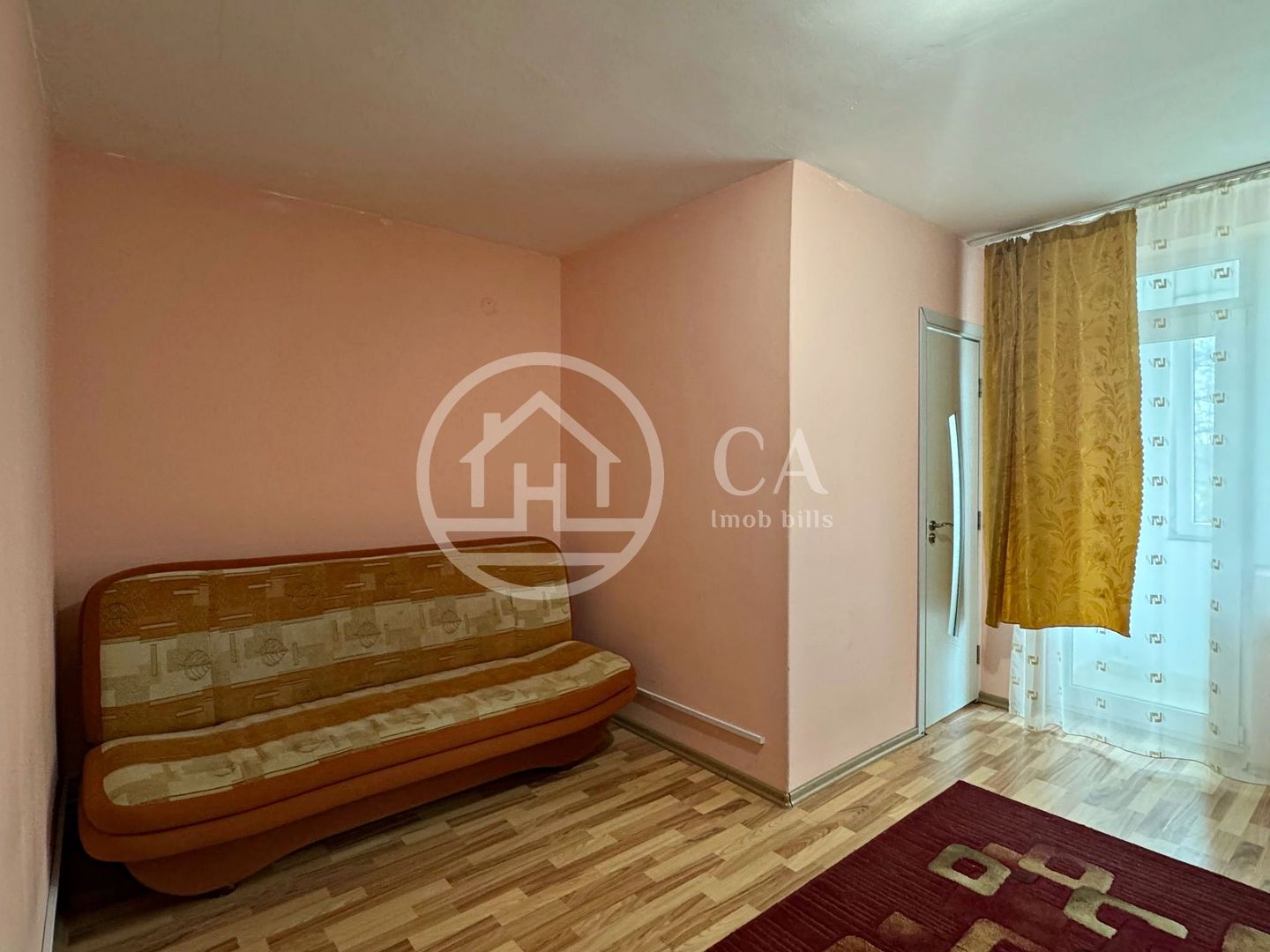 Apartament de vânzare cu 1 camera zona Rogerius, Oradea - Poză 2