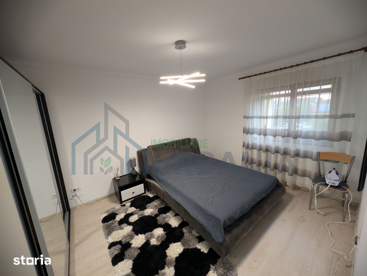 Apartament decomandat 2 camere, etaj 2/4, cu loc de parcare inclus, lângă Păcurari, Cartierul Dealul Zorilor - Poză 1