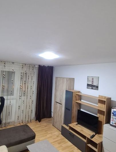 Apartament 2 camere decomandat, renovat, mobilat si utilat ,Lujerului - Poză 3