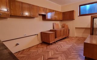Spatiu Comercial Renovat cu Curte Interioara 7 Euro/mp - Poză 8