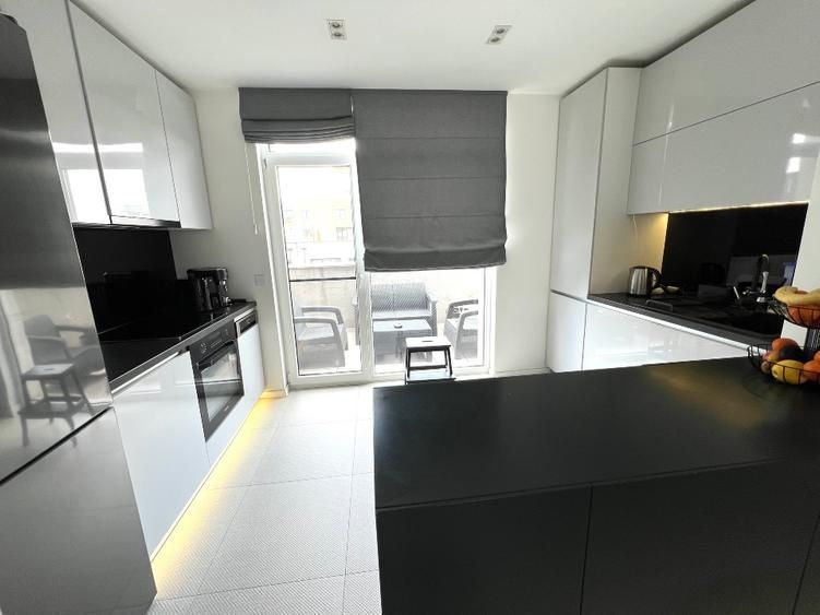 Penthouse modern 4 camere • 120 mp + 60 mp terase • Soporului - Poză 4