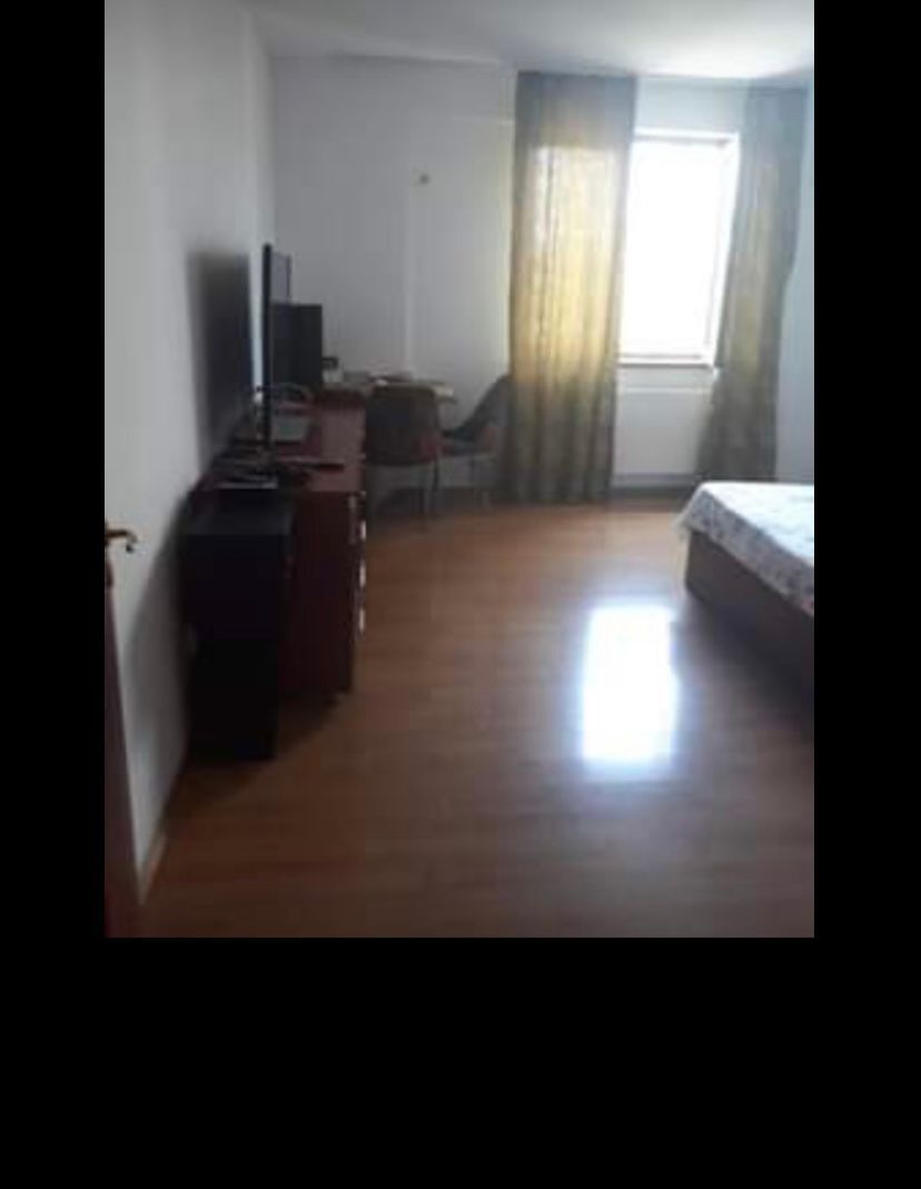Apartament 2 camere de vanzare Cartier Latin - Poză 3