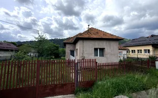 Casa individuala  Leresti la strada principala+ teren 831 mp, utilitati complete - Poză 17