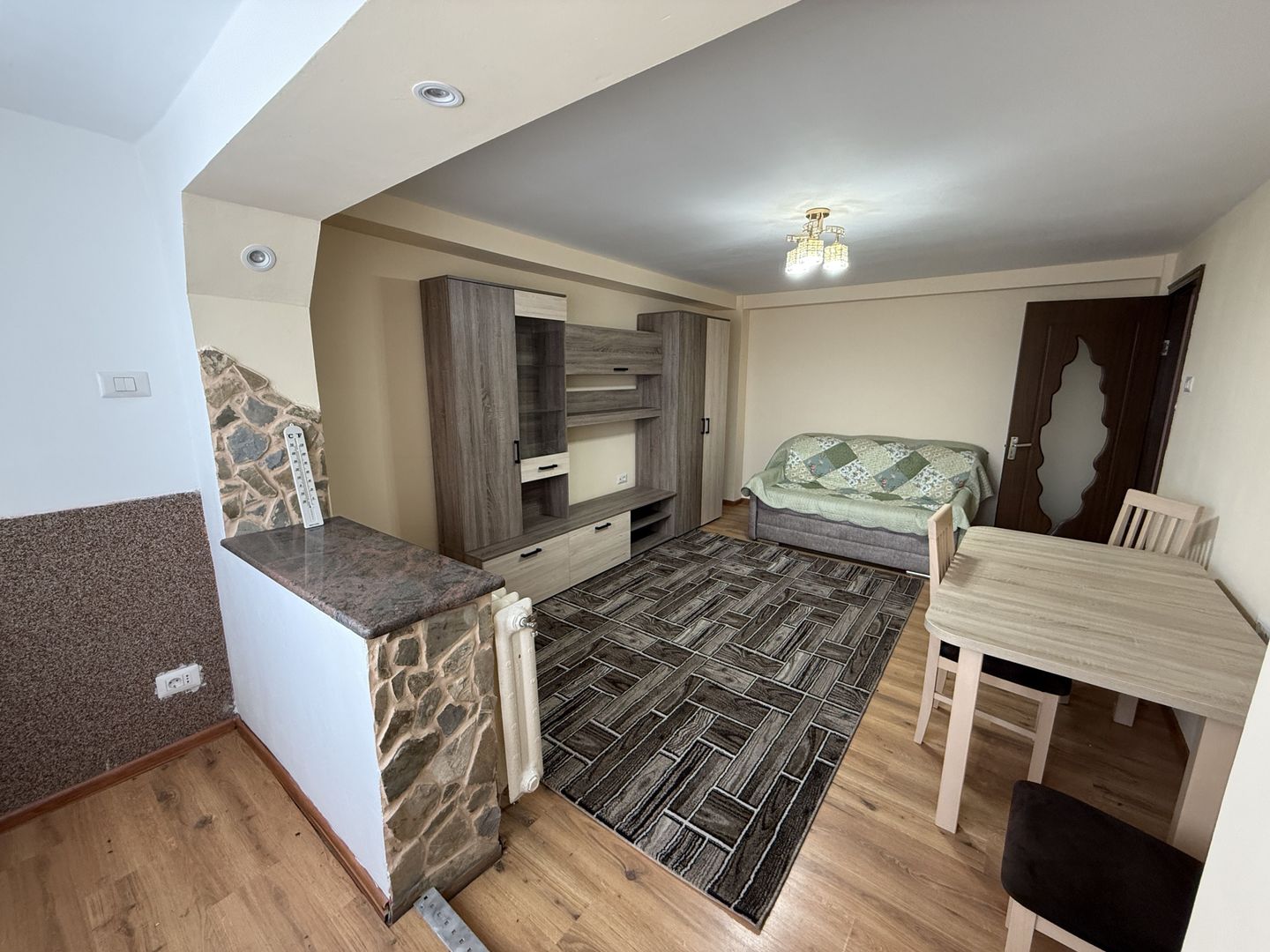 APARTAMENT 2 CAMERE | RADAUTI | 44.000 EURO - Poză 2