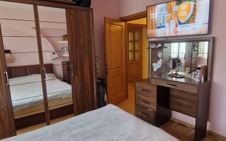 Apartament 4 camere 100mp |  Metrou Stefan cel Mare | Loc parcare+centrala - Poză 3