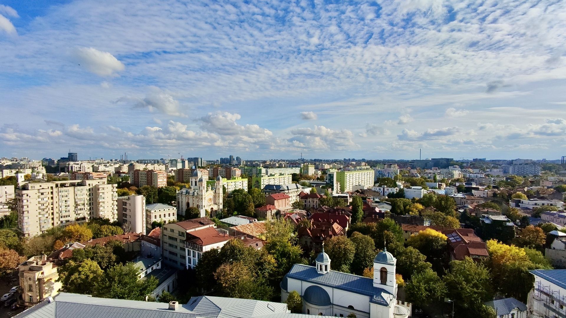 Piata Unirii Fantani Vila  500 mp utili curte 204 mp - Poză 22