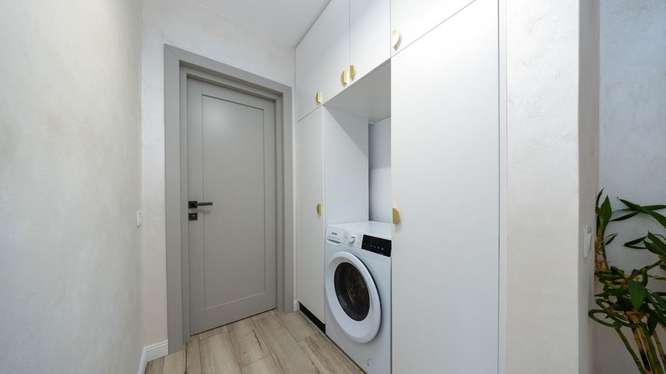 Penthouse superb, 3 camere+parcare subterana ,203 mp-Coresi - Poză 11